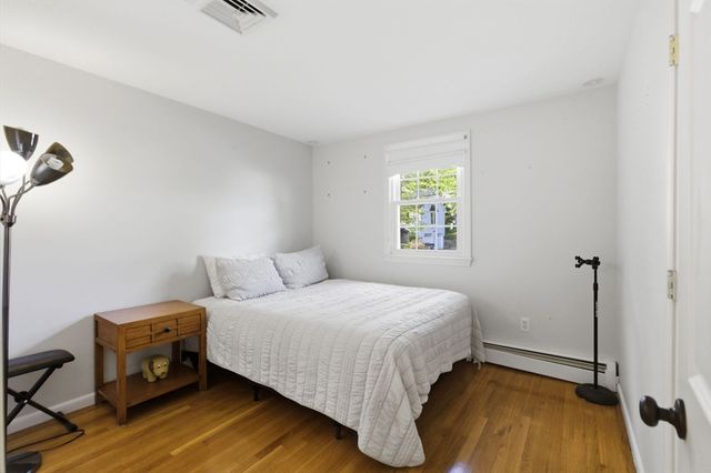 18 Harding St, Milford, MA 01757