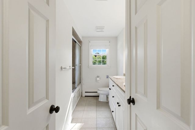 18 Harding St, Milford, MA 01757