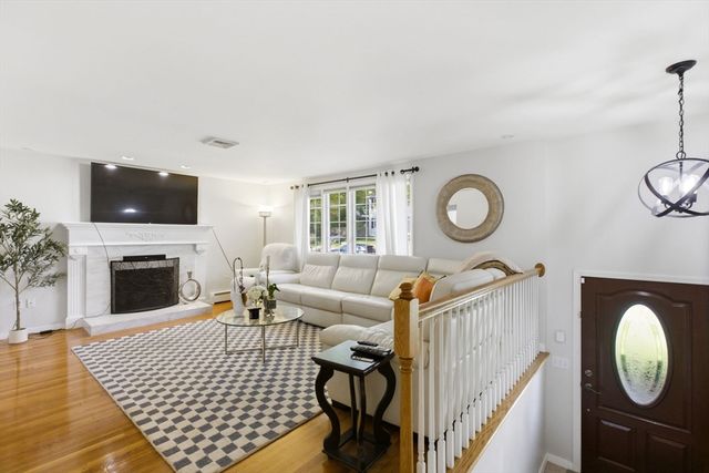 18 Harding St, Milford, MA 01757