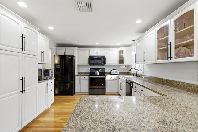 18 Harding St, Milford, MA 01757