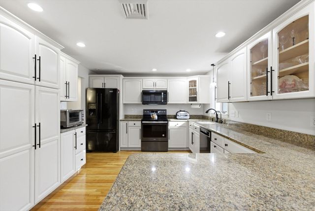 18 Harding St, Milford, MA 01757