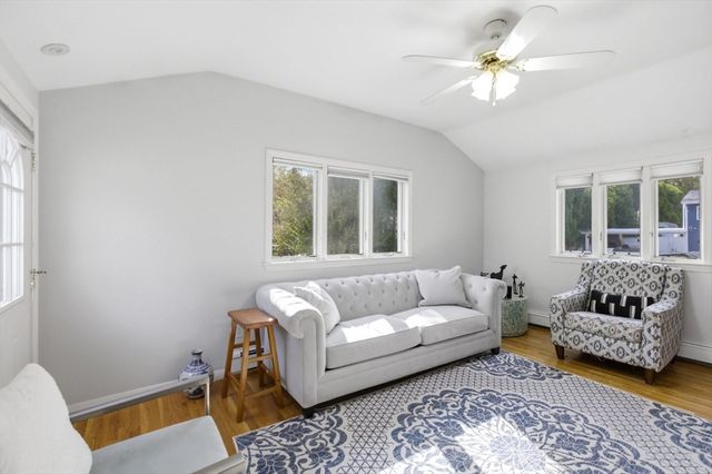 18 Harding St, Milford, MA 01757