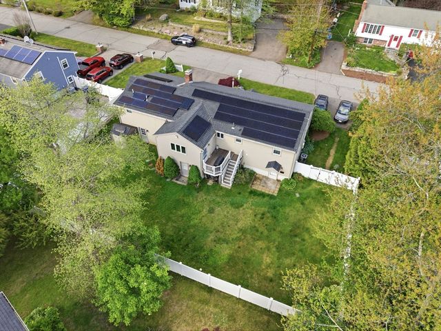 18 Harding St, Milford, MA 01757