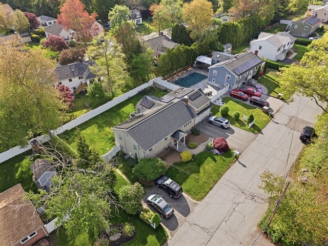18 Harding St, Milford, MA 01757
