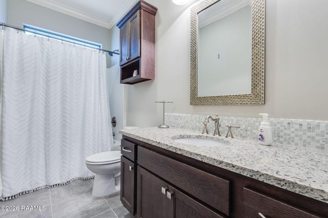 128 Rue Village Road, Maurice, LA 70555