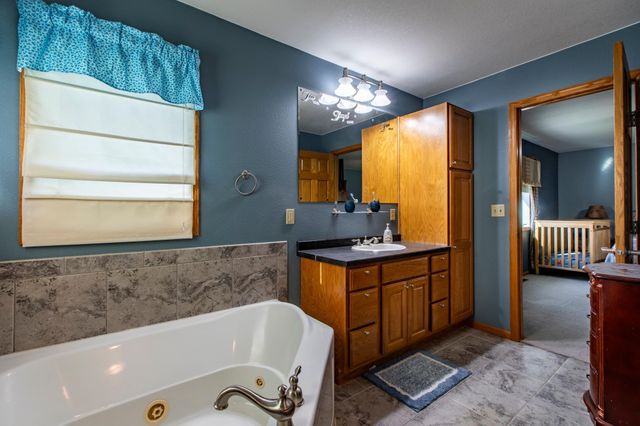 xxxxx 530th Street, West Concord, MN 55985