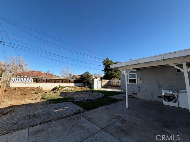 38648 21st, Palmdale, CA 93550