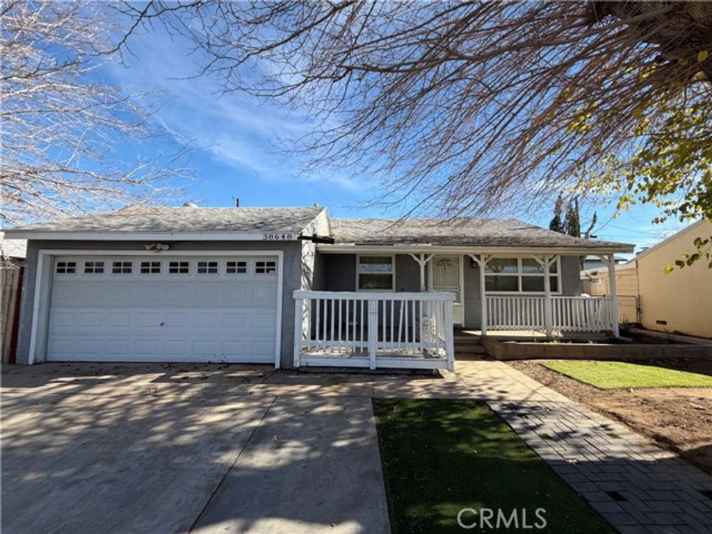 38648 21st, Palmdale, CA 93550