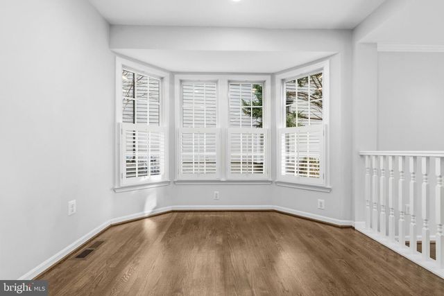 8 WYOMING CT, Bethesda, MD 20816