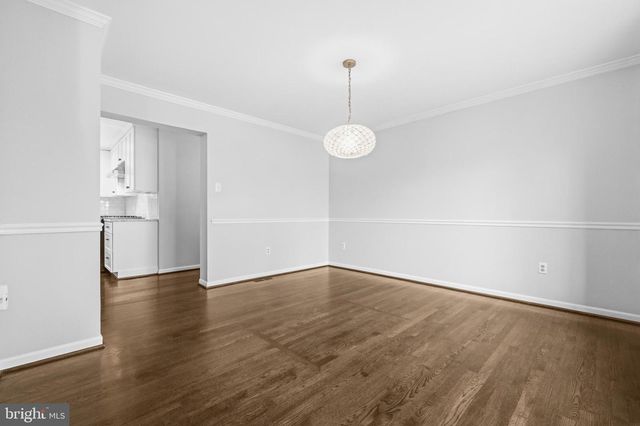 8 WYOMING CT, Bethesda, MD 20816