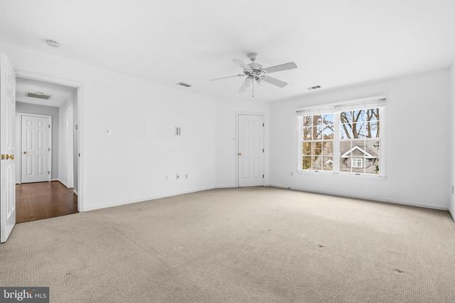 8 WYOMING CT, Bethesda, MD 20816