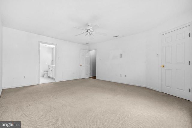 8 WYOMING CT, Bethesda, MD 20816