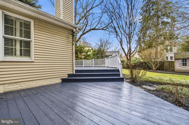 8 WYOMING CT, Bethesda, MD 20816