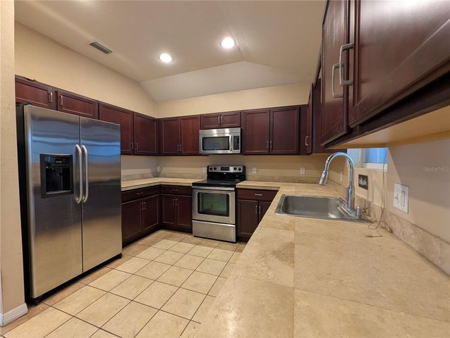 3280 HICKORY TREE ROAD, St Cloud, FL 34772