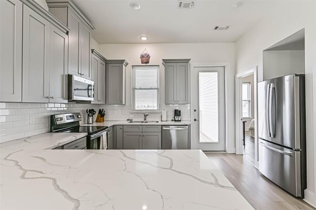 23500 San Luis Pass Road 14, Galveston, TX 77554