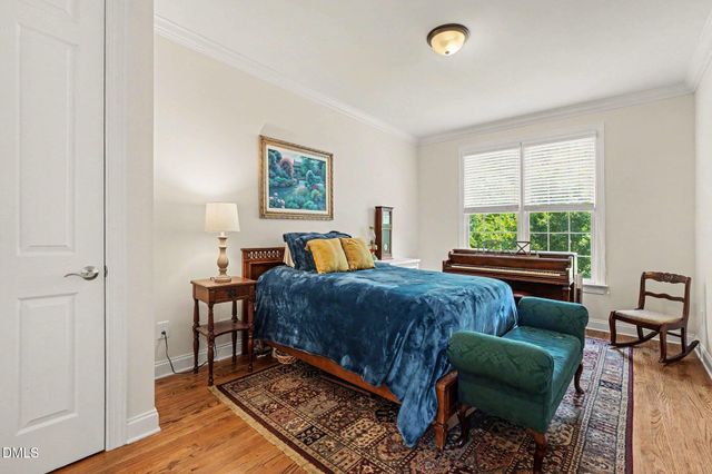 1109 Grogans Mill, Cary, NC 27519