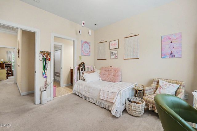 1109 Grogans Mill, Cary, NC 27519