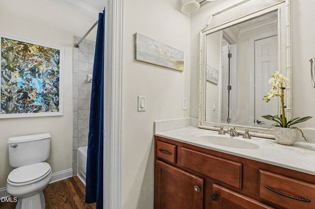 1109 Grogans Mill, Cary, NC 27519