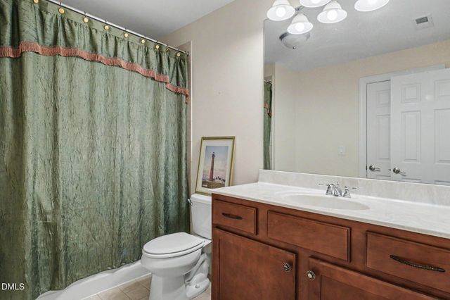 1109 Grogans Mill, Cary, NC 27519