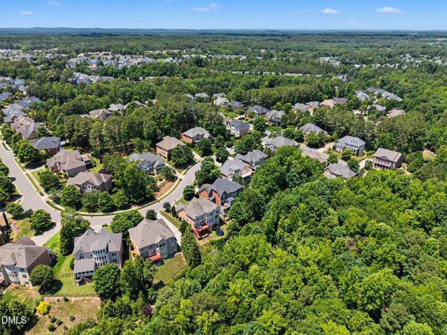 1109 Grogans Mill, Cary, NC 27519