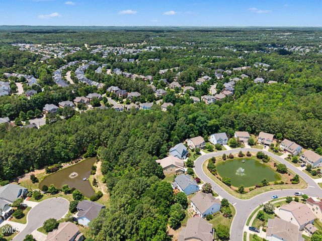 1109 Grogans Mill, Cary, NC 27519
