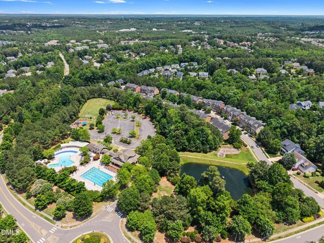 1109 Grogans Mill, Cary, NC 27519