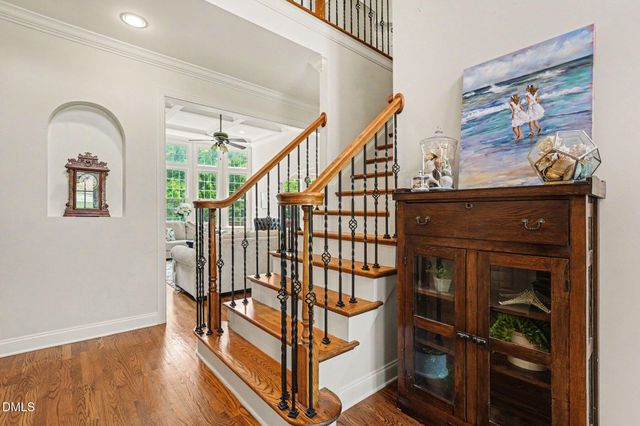 1109 Grogans Mill, Cary, NC 27519
