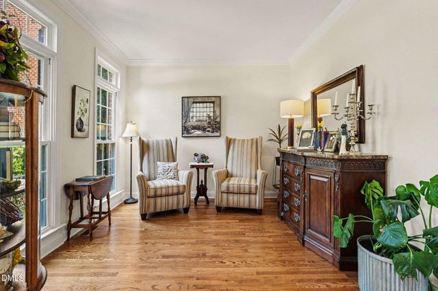 1109 Grogans Mill, Cary, NC 27519