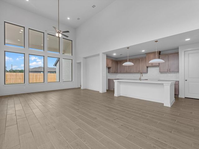 2410 Verano Street, Montgomery, TX 77316
