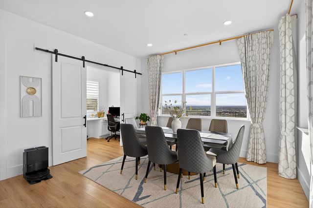 14873 Auburn Summit Dr, Folsom, CA 95630