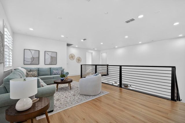 14873 Auburn Summit Dr, Folsom, CA 95630