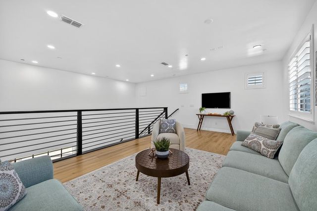14873 Auburn Summit Dr, Folsom, CA 95630