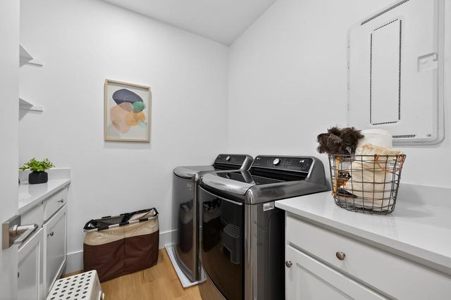 14873 Auburn Summit Dr, Folsom, CA 95630