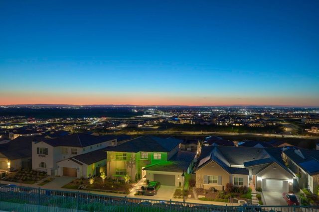 14873 Auburn Summit Dr, Folsom, CA 95630