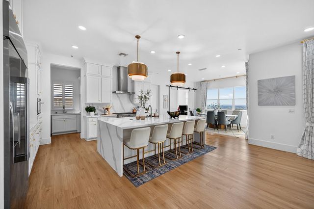 14873 Auburn Summit Dr, Folsom, CA 95630