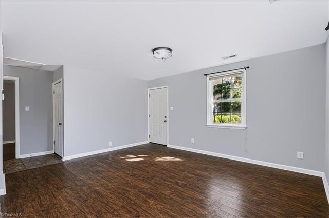 1001 Grayland Street, Greensboro, NC 27408