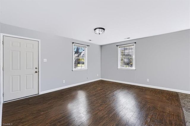 1001 Grayland Street, Greensboro, NC 27408