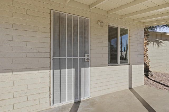 623 S Country Club Drive 8, Mesa, AZ 85210