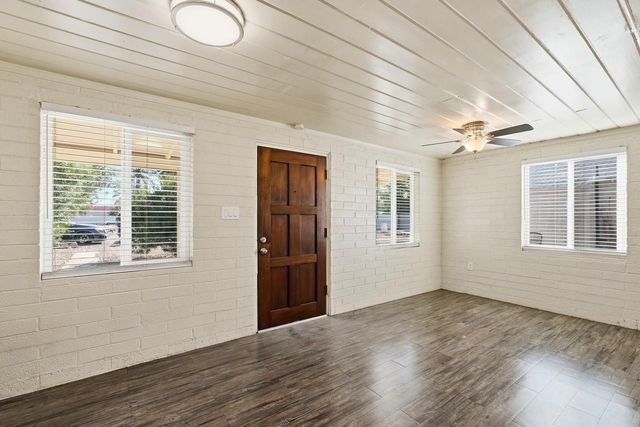 623 S Country Club Drive 8, Mesa, AZ 85210