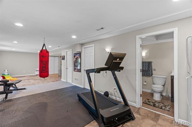 24 Hickory Court, Arnold, MO 63010