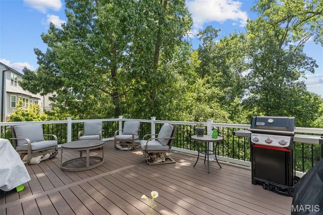 24 Hickory Court, Arnold, MO 63010