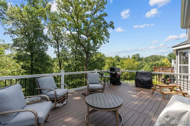 24 Hickory Court, Arnold, MO 63010