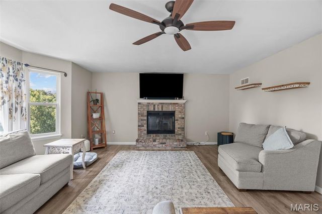 24 Hickory Court, Arnold, MO 63010