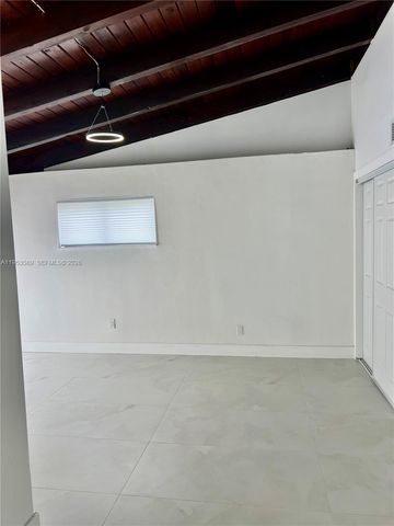 601 NW 198th St, Miami Gardens, FL 33169