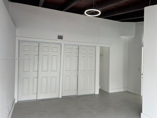 601 NW 198th St, Miami Gardens, FL 33169