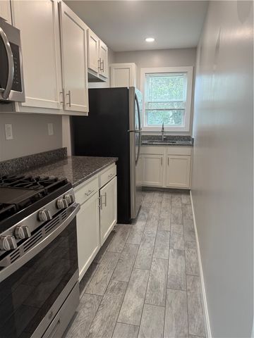 29 Alfred Street, Pawtucket, RI 02861