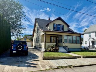 29 Alfred Street, Pawtucket, RI 02861