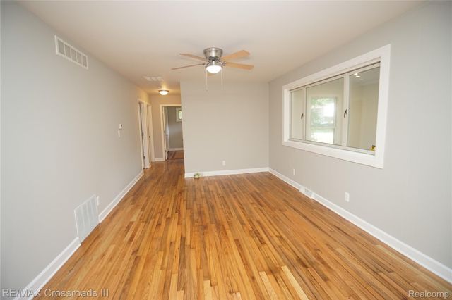 46026 Traskos Street, Sumpter Township, MI 48111
