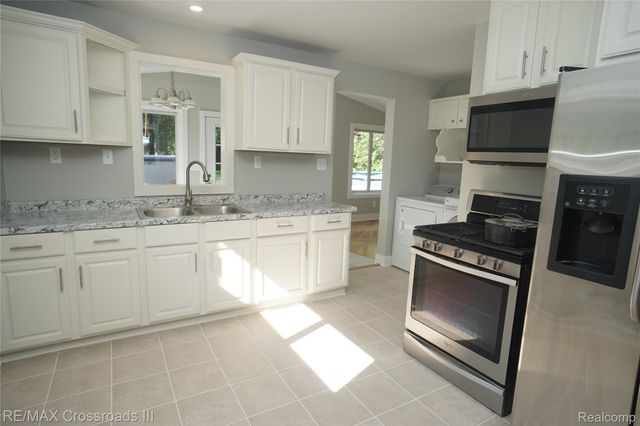 46026 Traskos Street, Sumpter Township, MI 48111