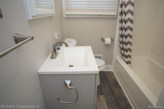 46026 Traskos Street, Sumpter Township, MI 48111